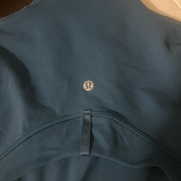 Lululemon define jacket size 0 teal color - Picture 3 of 3